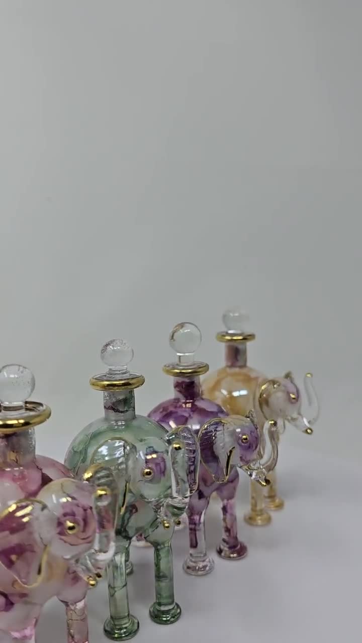 アスティエ　ガラスオーナメント  ゾウ               新品未使用‼️ ガラスオーナメント8cmアソート4個セット