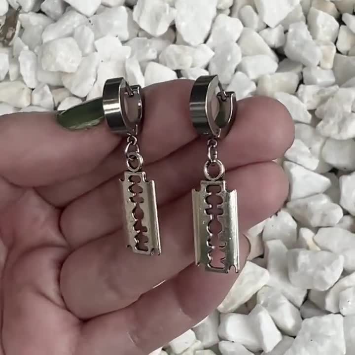 Ticome Orecchini in acrilico a forma di chitarra classica, stile punk, hip- hop, orecchini in acrilico, gioielli regalo per appassionati di musica personalizzati (rosa