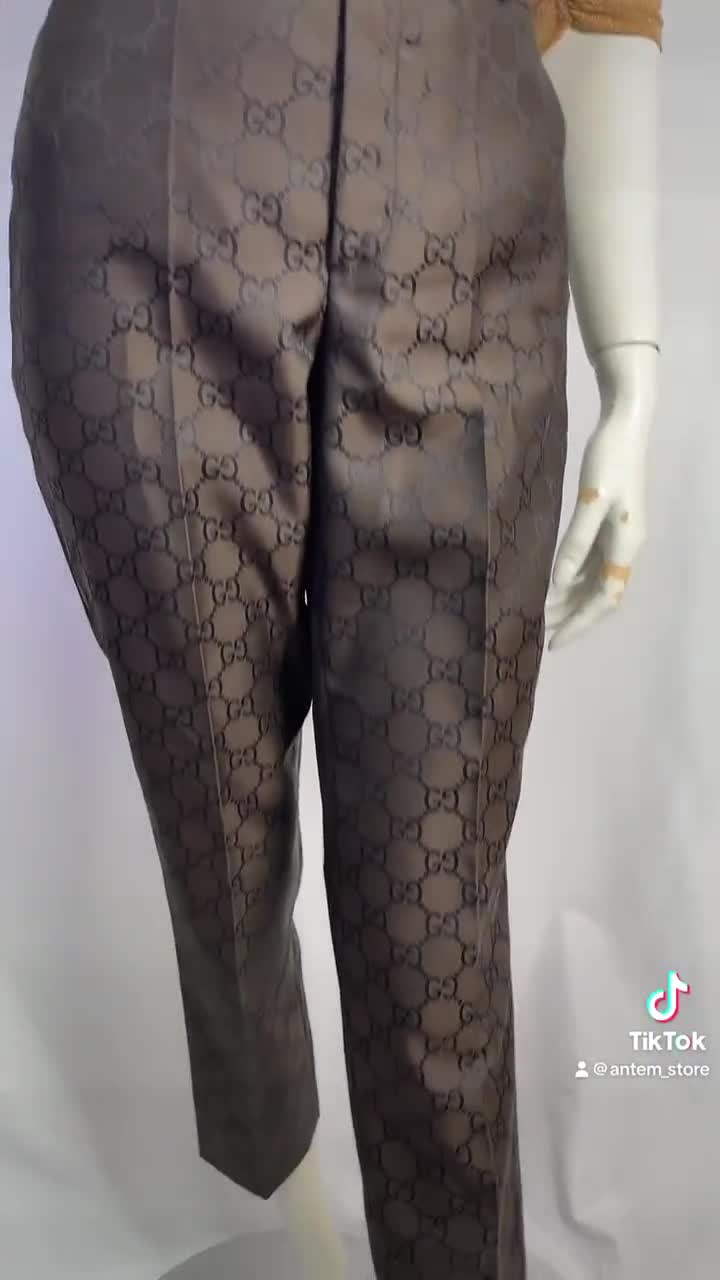 Authentic Tom ford leggings, worn once. Open to - Depop