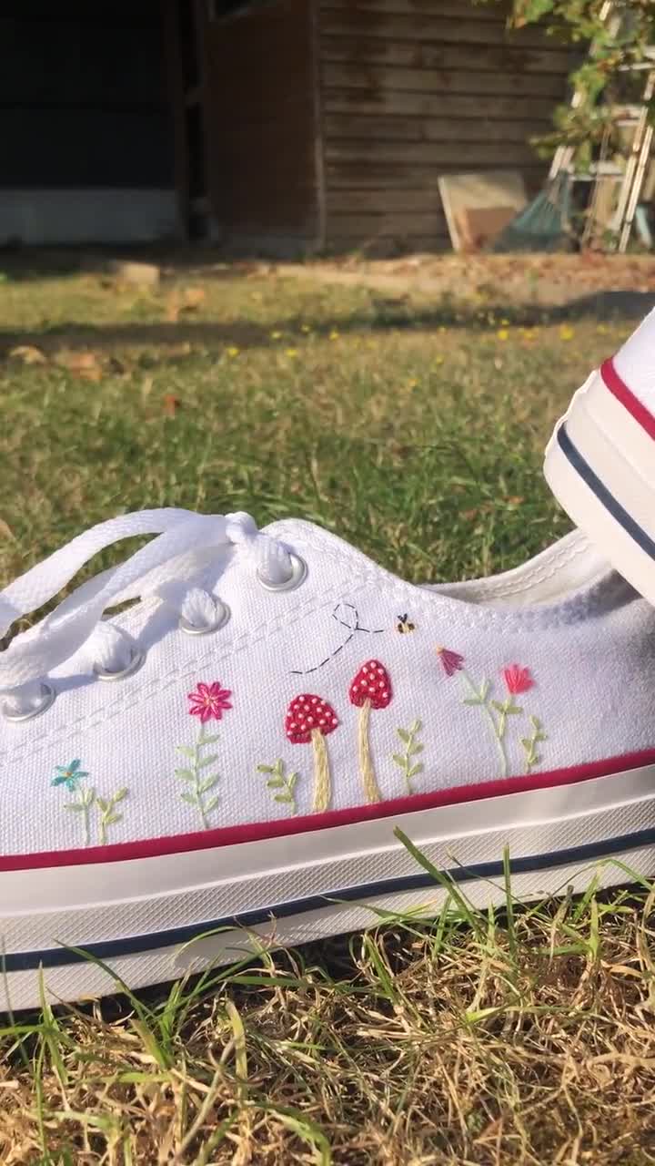 Larissa converse youtube sale