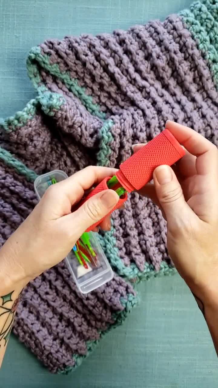 Ebony Tapestry Needle Case – FurlsCrochet