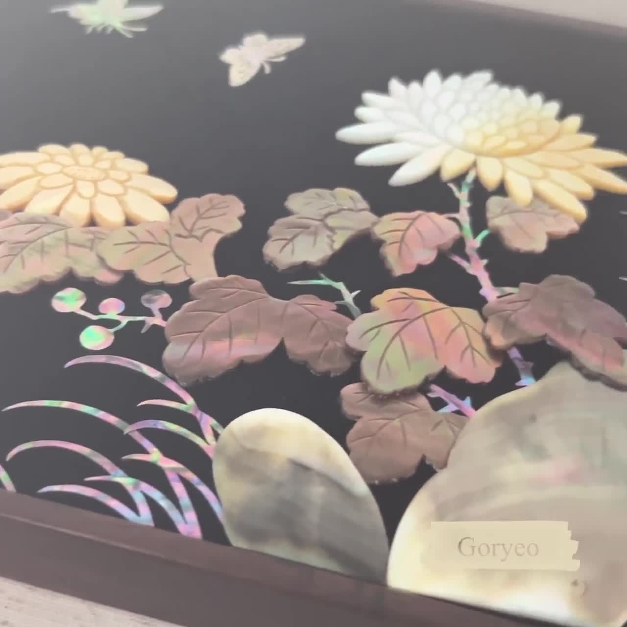 韓国産螺鈿美術パネル：横長、貝殻全体に菊模様 - Etsy 日本