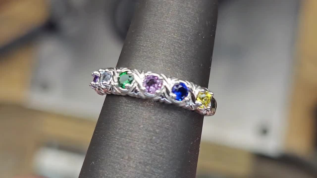 Sweet gift for your wife, mother, grandma.🎁💕 The birthstones on rings are  based on the number of children mom has. The rings are ha... | Instagram
