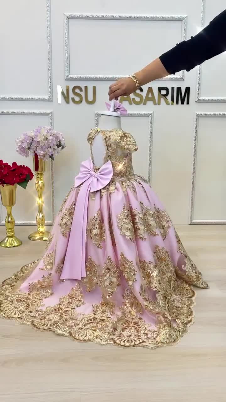 Kashish by Shoppers Stop Womens Taffeta Sleeveless Regular Fit Gown  (A20KSDR151F002, Pink, Medium) : Amazon.in: Fashion