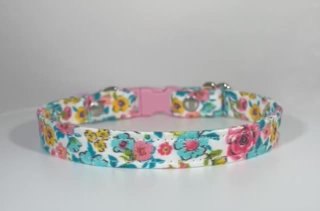 Collar de gato- "Flores silvestres" Collar de liberación rápida de seguridad ajustable, floral, flor, rosa, girasol, flores, rosa, margarita, lindo video poster