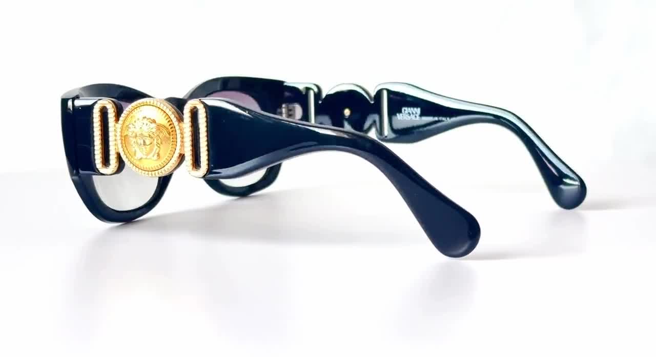 Vintage Gianni Versace 413/A Sunglasses Black Gold New Old Stock
