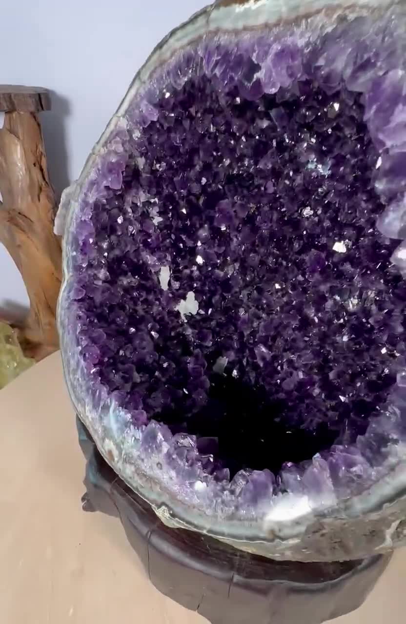 S1035 Rare AAA Quality Natural Raw Amethyst Cave/cathedral S1035 Rare AAA Quality Natural Raw Amethyst Cave/cathedral