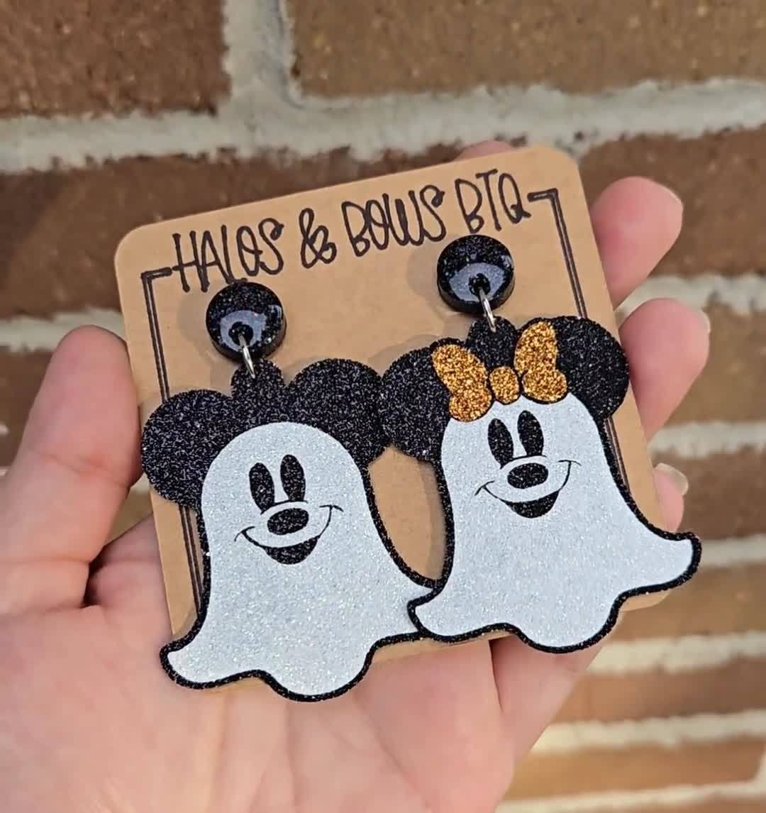 Mickey Mouse Wavy Ghost Minnie Mouse Wavy Ghost Lightweight Statement Earrings video poster