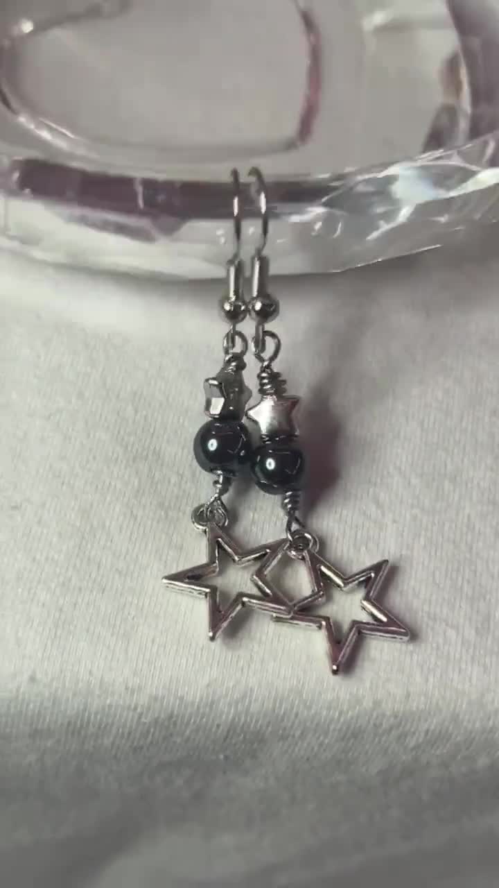★BLACK PURPLE★送料込★韓国★人気★Signity symbol earrings _57.JPG?set_id=8800005007
