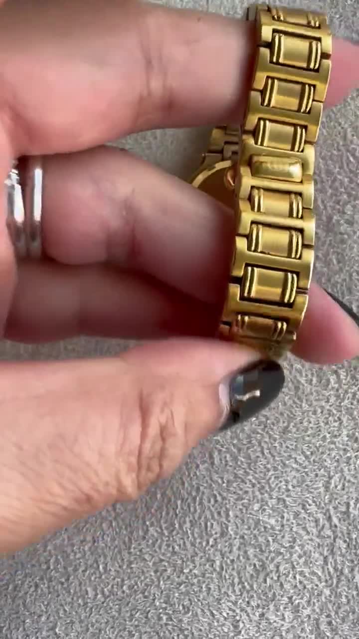 Gucci ゴールド ブレスレットウォッチ 1800 L 楽天市場】グッチ 時計 バングル ゴールドの通販