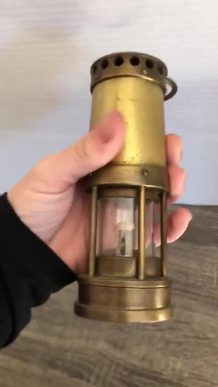 E. Thomas & Williams Ltd. Cambrian Works Brass Miners Safety Lamp