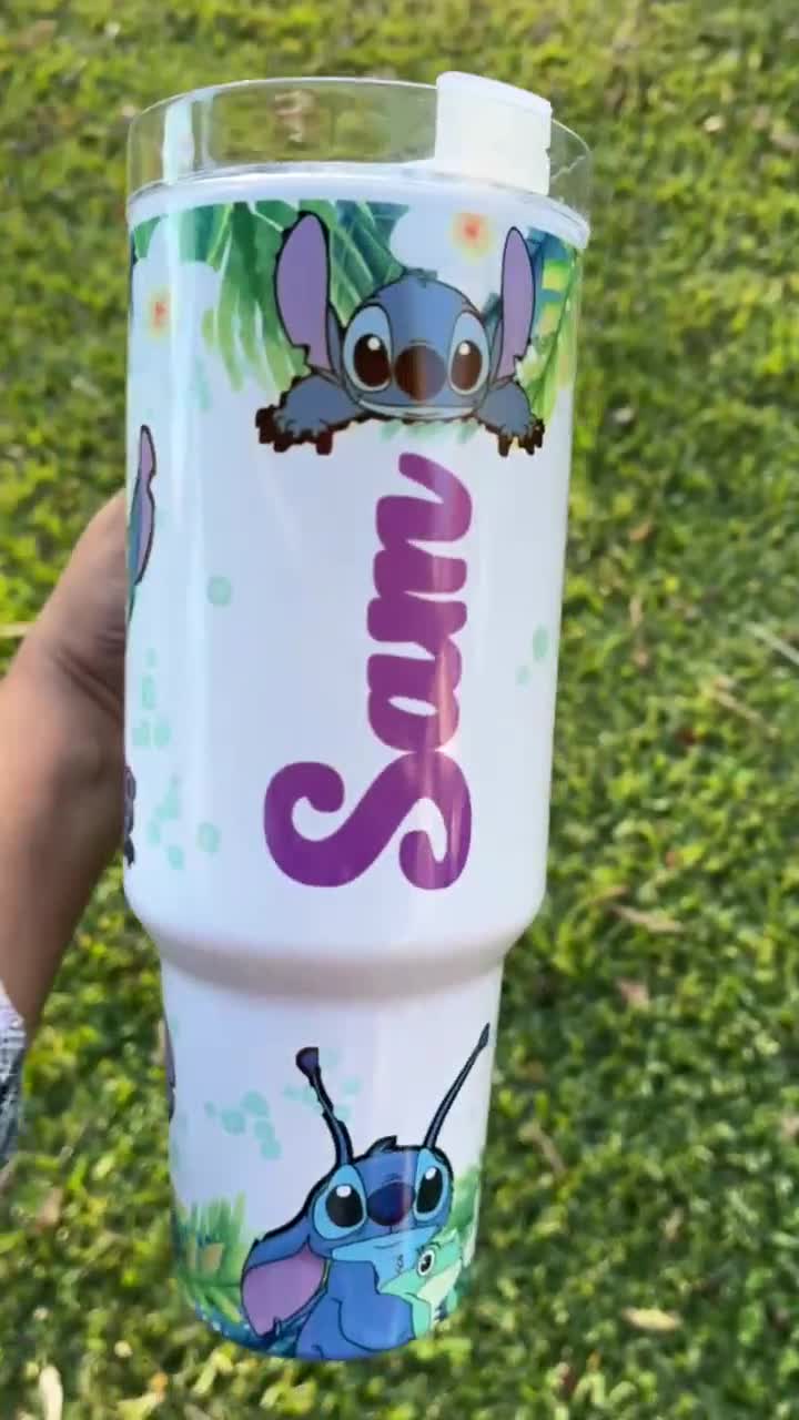 Gobelet de 40 oz à point de caractère video poster