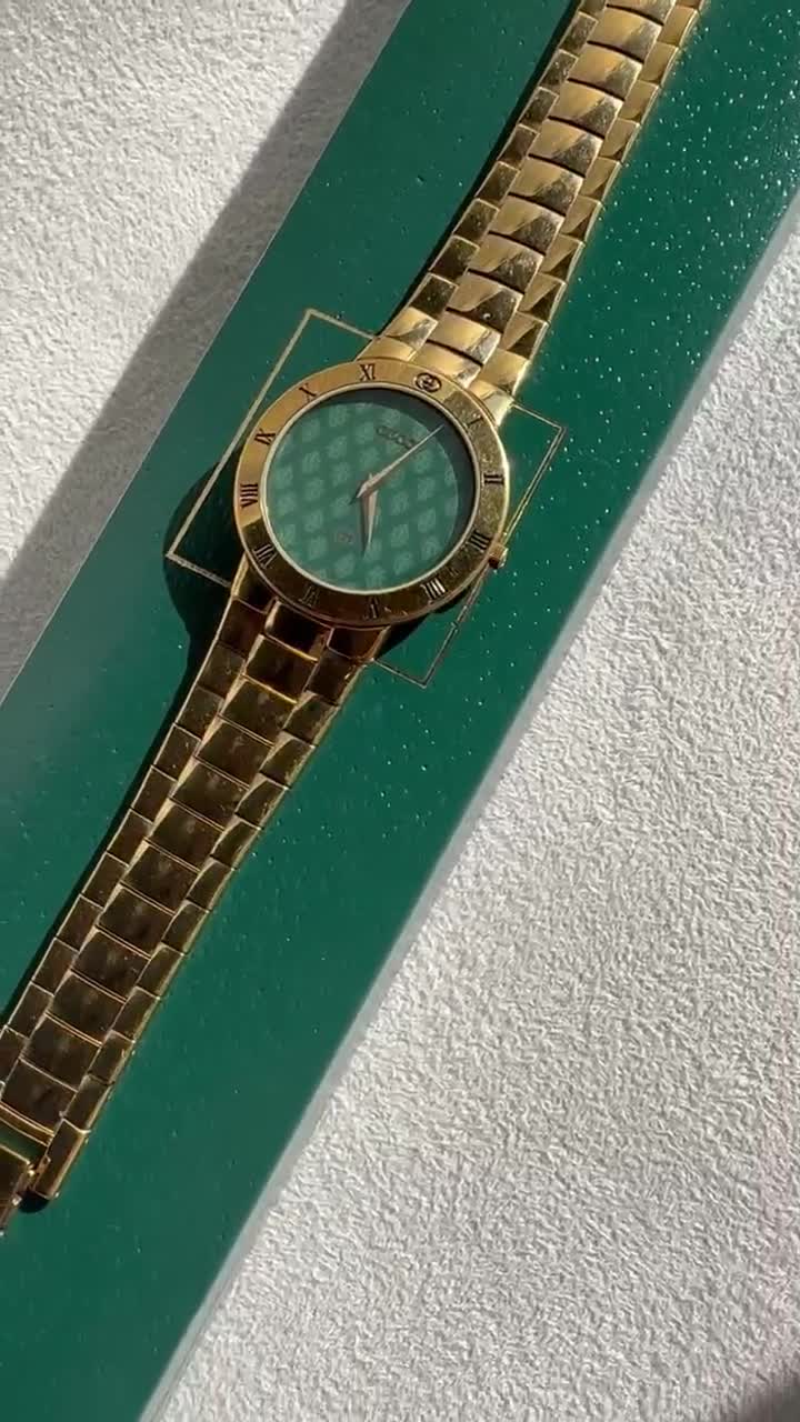 Vintage GUCCI 3300M Green Dial Watch, Circa 1990s (men's/unisex
