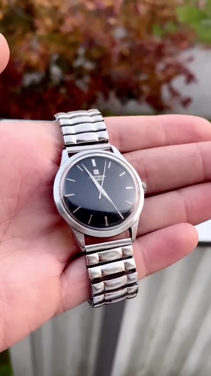 Universal Geneve Black Dial Manual Winding Vintage Watch for Men