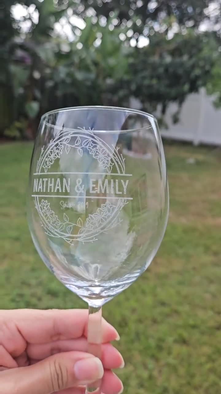 Personalized Wedding Wine Glasses Waterford Elegance set of TWO Custom  Engraved Pinot Noir Red Wine Glasses, Wedding Gift, Engagement Gift 