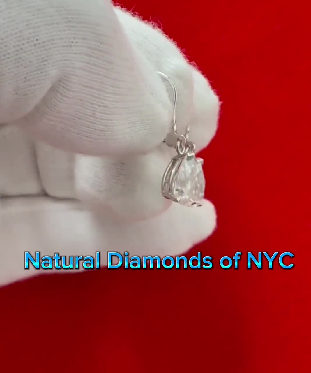 Orecchino a perno con moissanite taglio radiante da 2,00 ct, placcato oro bianco 14 carati - Italia