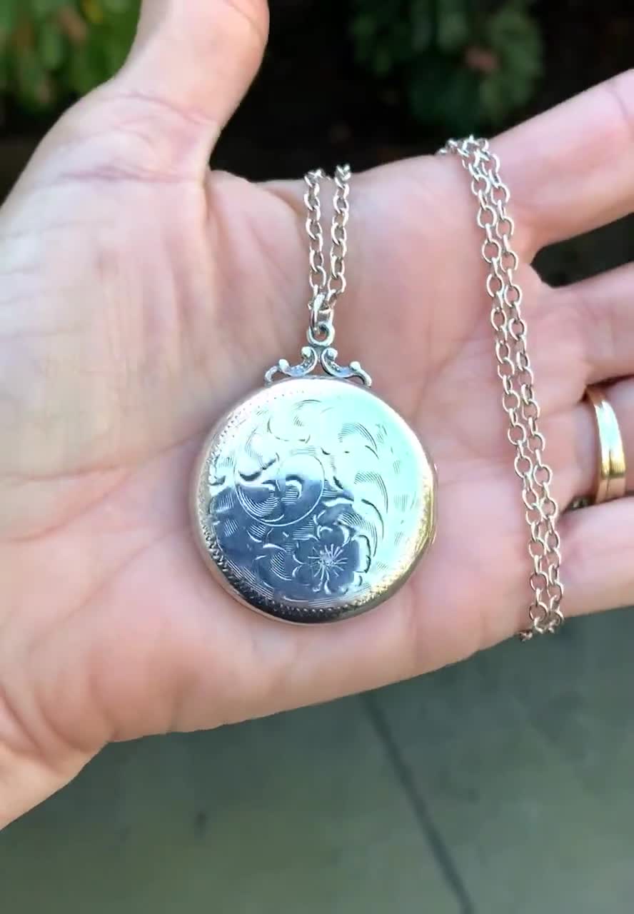 Vintage shops Birks locket