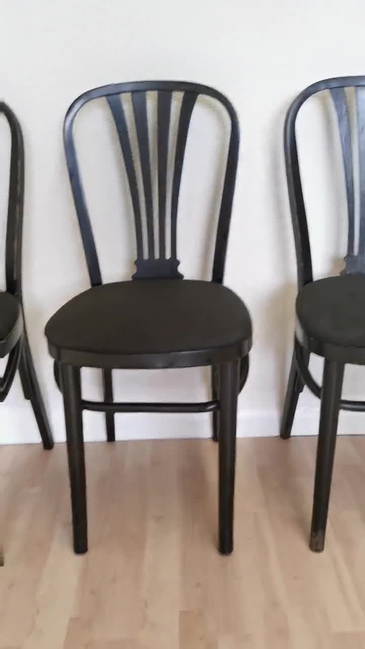 Sillas de comedor plegables vintage de madera en blanco con tela beige de  Stol Kamnik, años 70. Juego de 4 en venta en Pamono