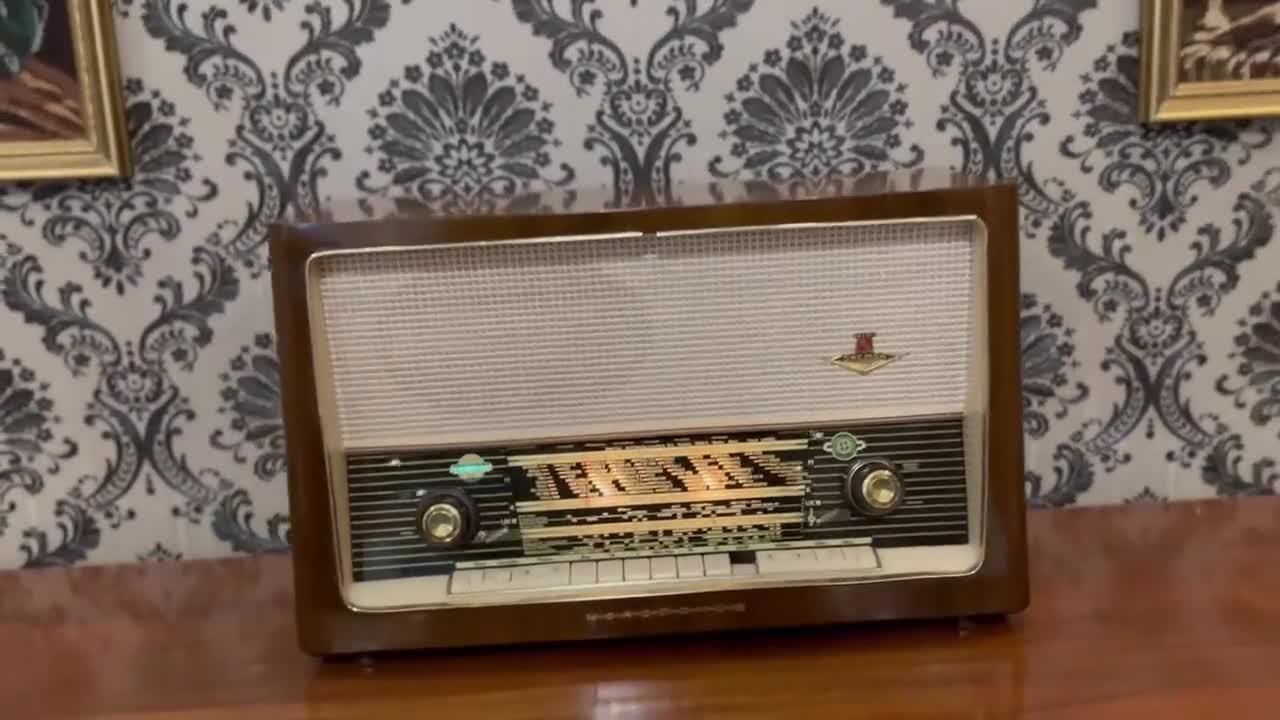 Radio AEG Midinette 61 / Radio vintage / Vecchia radio originale / Radio /  Radio a lampada / Radio AEG -  Italia