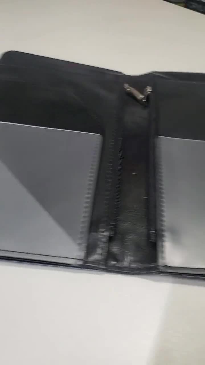 Server Book - Anime Planet, image size:720x1280