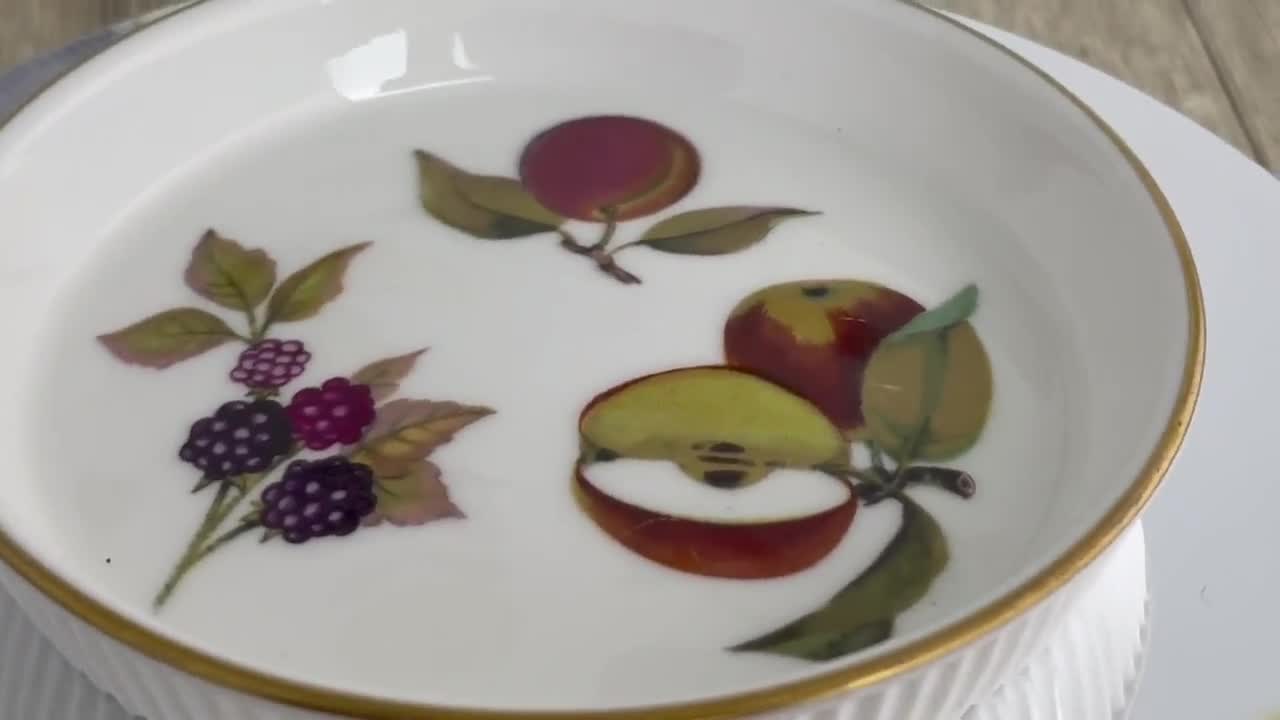 Royal Worcester Arden Coaster or Butter Pat - Small Ceramic