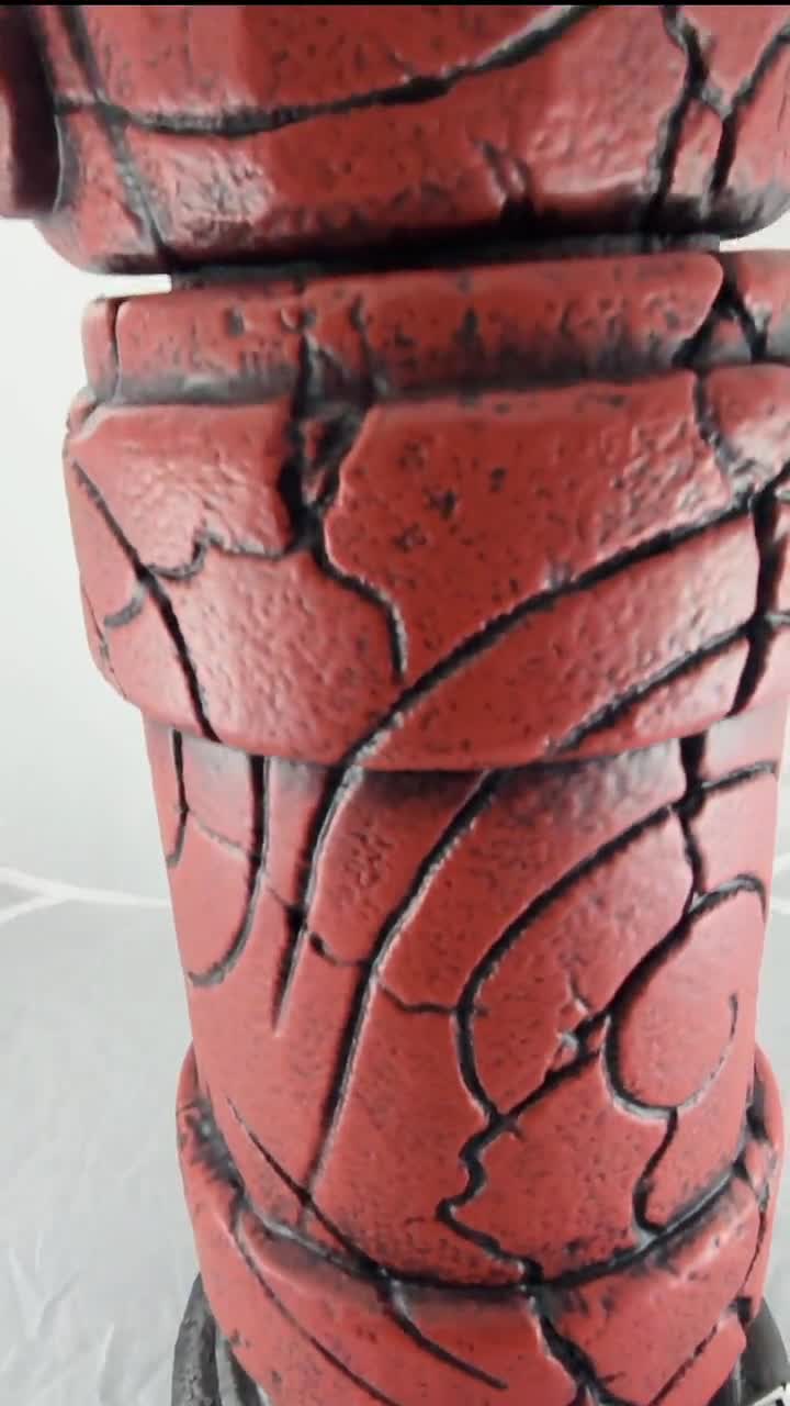 Hellboy Right Hand of Doom 1:1 Scale With Custom Stand Hellboy Right Hand of Doom 1:1 Scale With Custom Stand