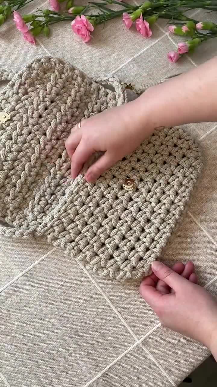 Crochet Bag | Crochet Cross Bag | Misha & Puff
