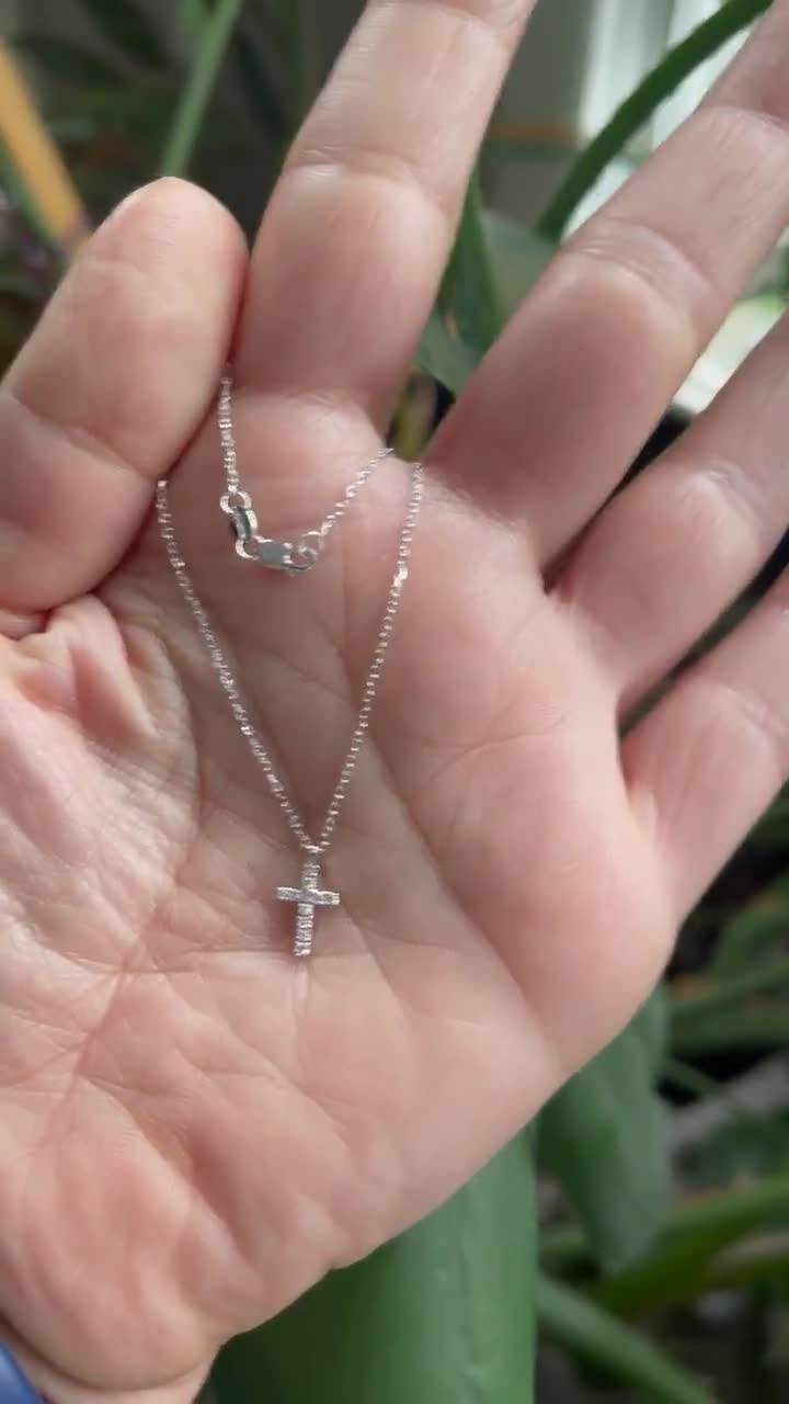 Unisilver necklace with online cross pendant price