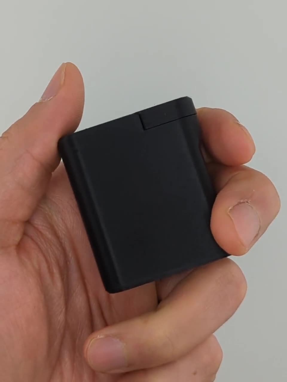 Ricoh GR III / Iiix - Dual Battery Holder With Magnetic Lock Ricoh GR III / Iiix - Dual Battery Holder With Magnetic Lock