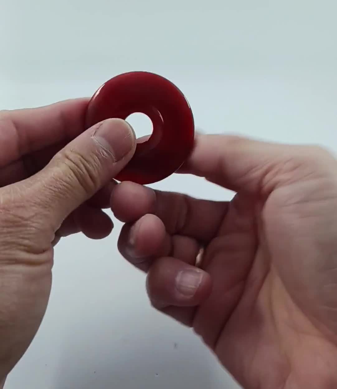 レッドアゲートドーナツペア：45mmカーネリアン宝石（ジュエリー製作用