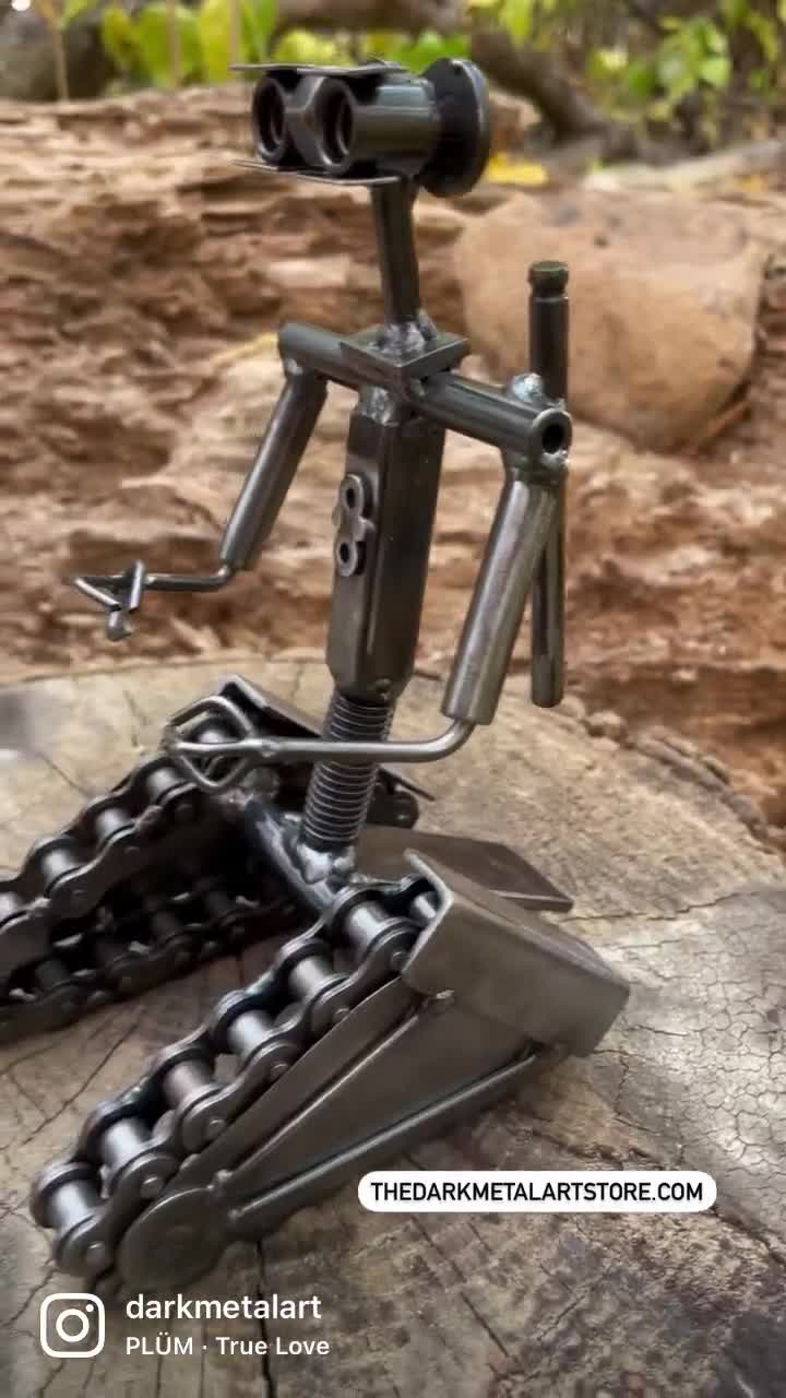 Johnny 5 Steel Robot Sculpture - Short Circuit Nostalgia Art