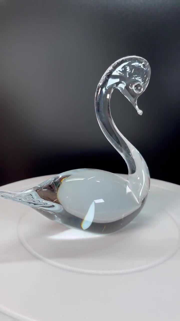 Vintage Blown Art Glass Swan Figurine - 1980s Cottage Decor