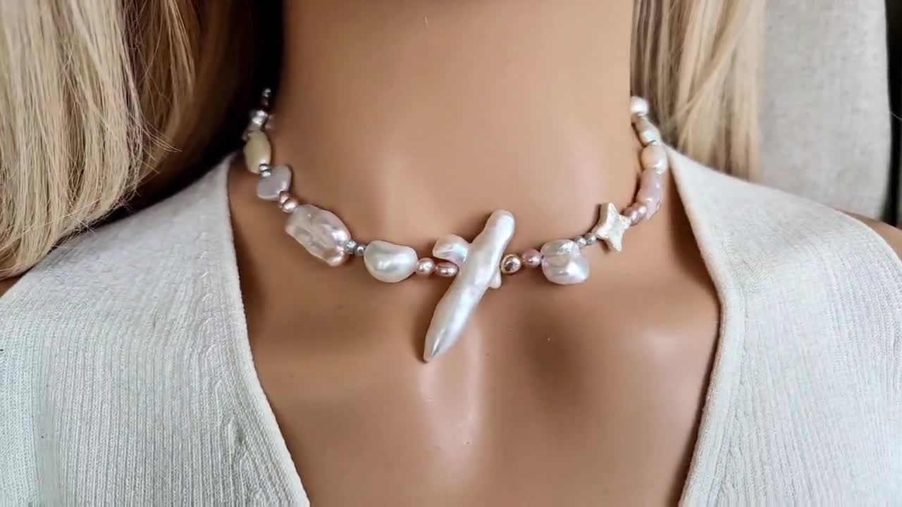 Unique Pearl Necklace with Modern Style Irregular Freshwater Pearls,  Baroque Pearl Choker, Modern Pearl Jewelry, Aesthetic Necklace for Her