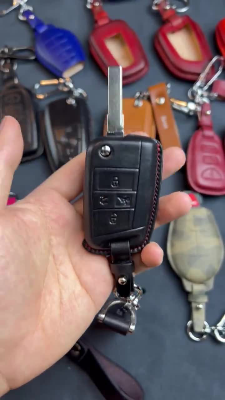 ontto Autoschlüssel Hülle Cover für VW Magotan Passat B8 CC Tiguan MK2  Jetta Skoda Superb A7 Kodiaq Schlüsselhülle Schlüsselanhänger Silikon  Schlüssel Schutz Etui Case 3 Tasten-Grün : : Auto & Motorrad