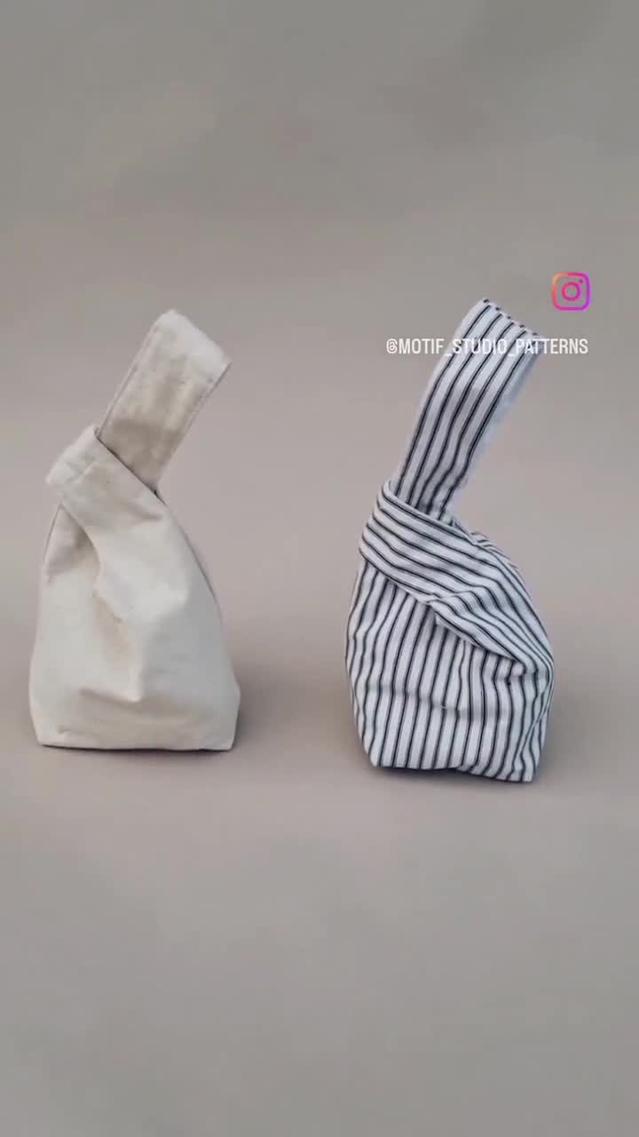 ●no content.● 221. Flower Knot Bag (3色) Knot Bag Wrist Bag - Sliver Floral Pattern – Pick Packs