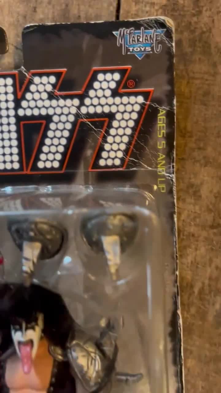 Vintage 1997 Mcfarlane Toys -KISS Gene Simmons Ultra Action