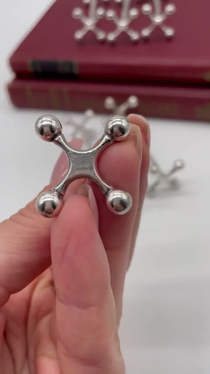 フランスアンティーク アルフェニドのコキーユのデザイン ナイフレスト