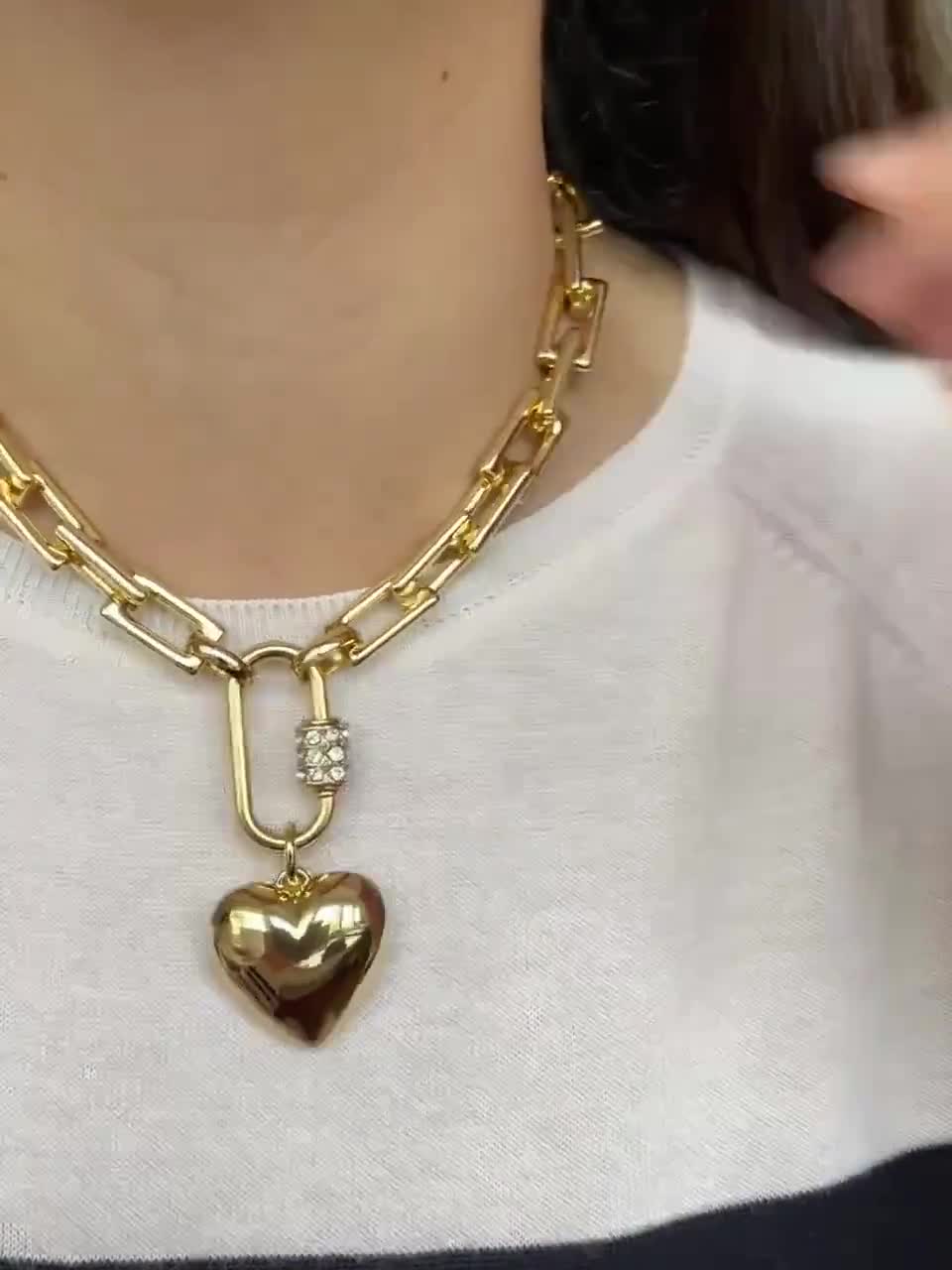アクセサリー Bijou R.I Puffy Heart Carabiner Necklace Chunky Link Chain Necklace, Gold Puffy Heart Necklace