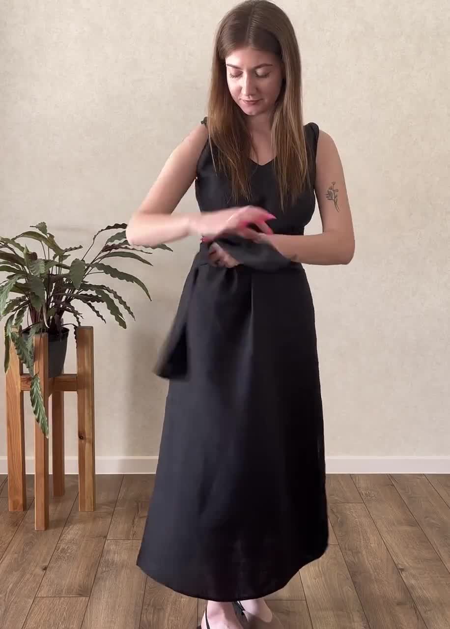 Pavietra Maxi Sleeveless Linen Wrap Dress