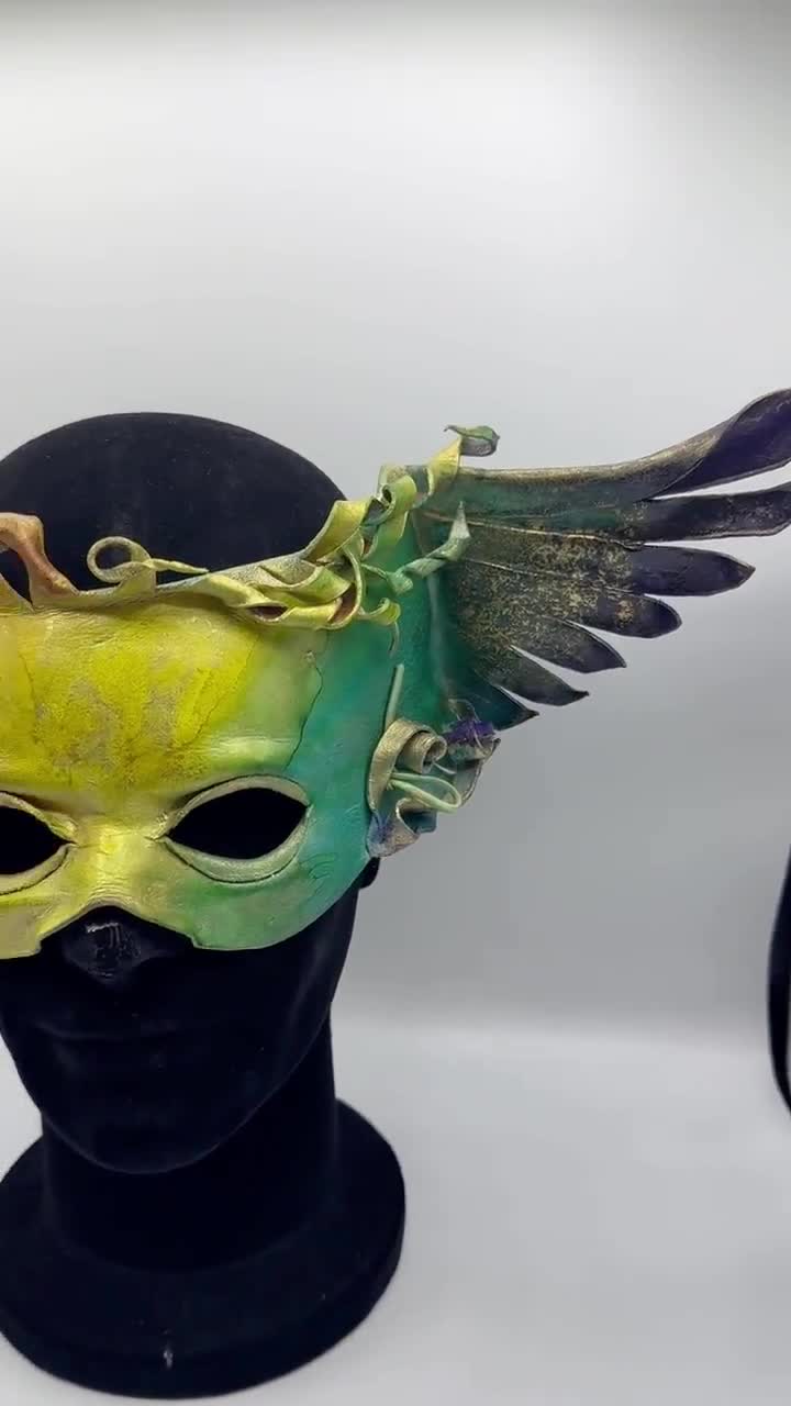 Golden Mask Full-face Costume Mask 