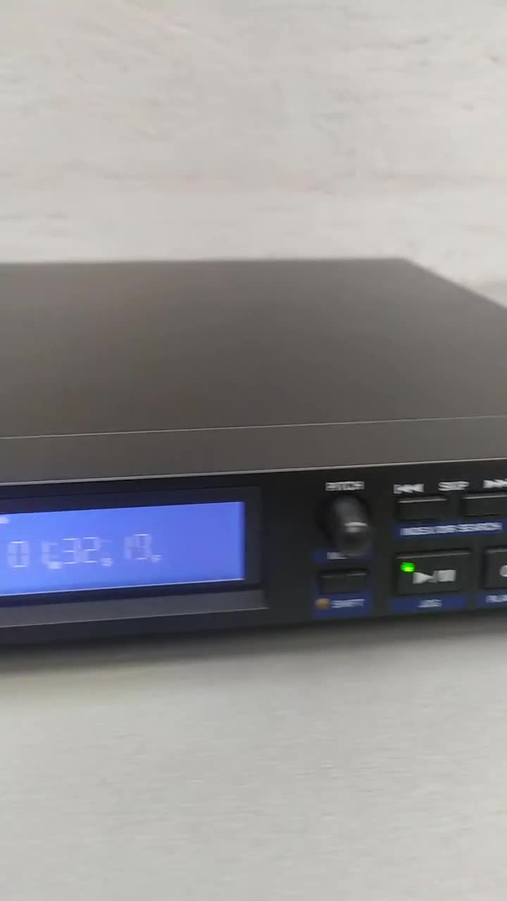 Tascam CD-01U Vintage CD Player – Discontinued Pro Audio Rackmount