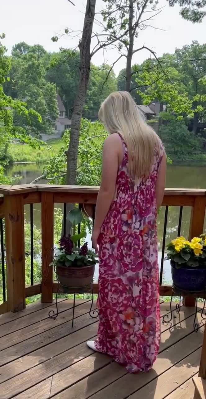 Beautiful Flowing ECI New York Labeled Sleeveless Long