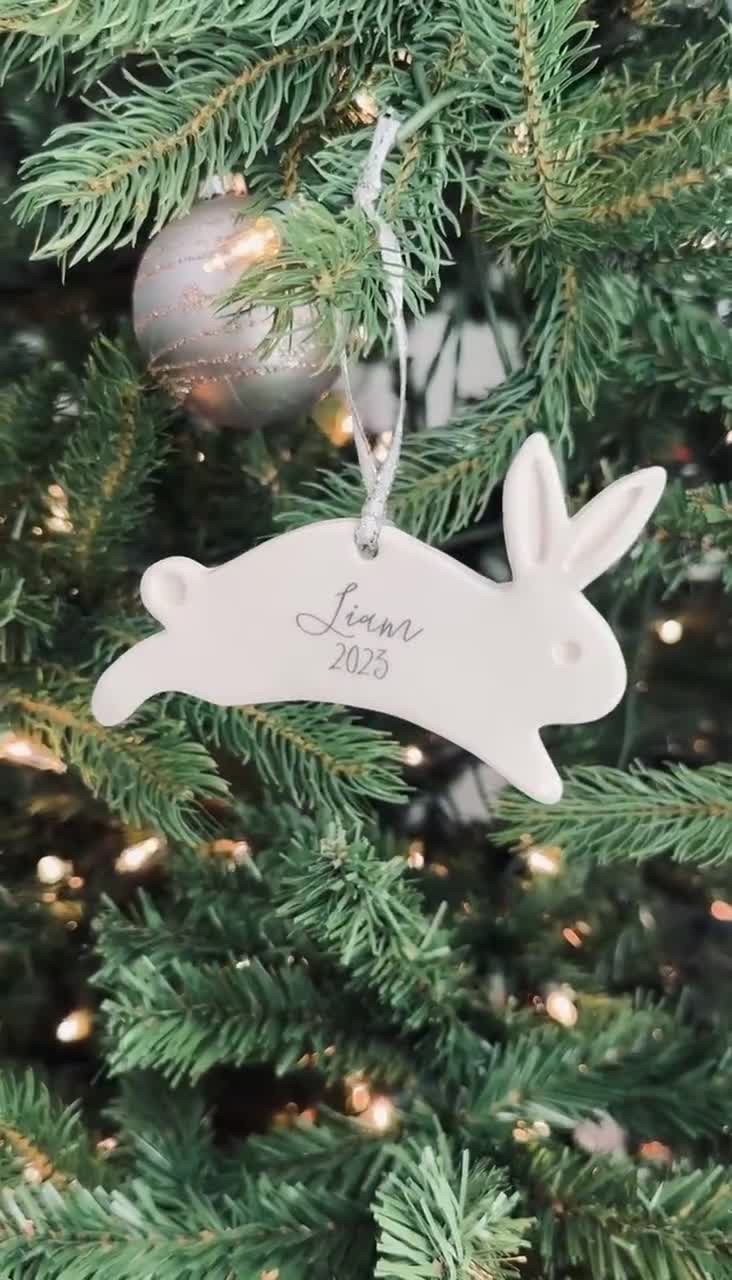 Offrir un cadeau à un bébé de 1 an à Noël, que choisir ? - Pinpin Le Lapin