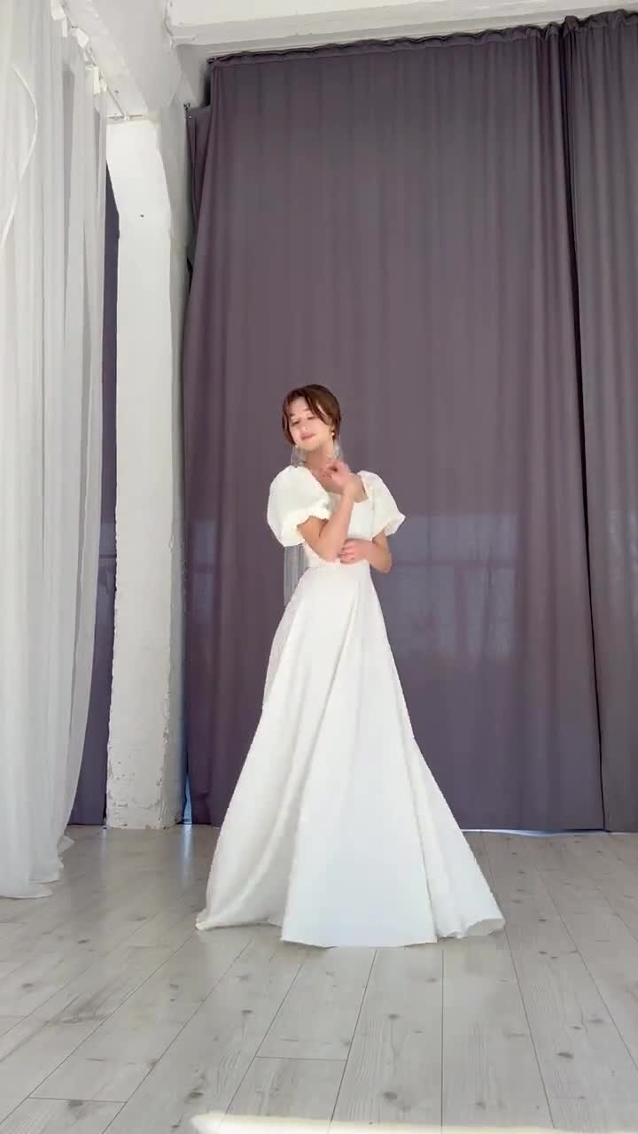 Ivory A-Line Wedding Dress with Puff Sleeves