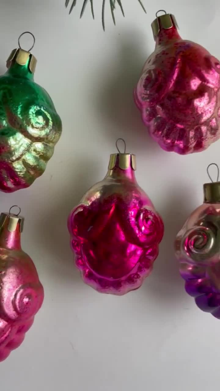 ヴィンテージクリスマスオーナメント - ソビエトガラス製ニューイヤー