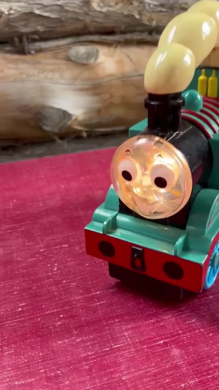 Little Tikes Thomas the Train Flashlight With Light and Sound. 1