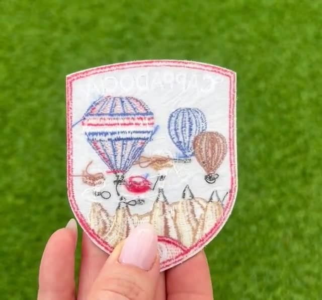 Patch Brodé Madagascar Thermocollant Ou à Coudre - 80x80mm, Souvenir Voyage, Cadeau Collection