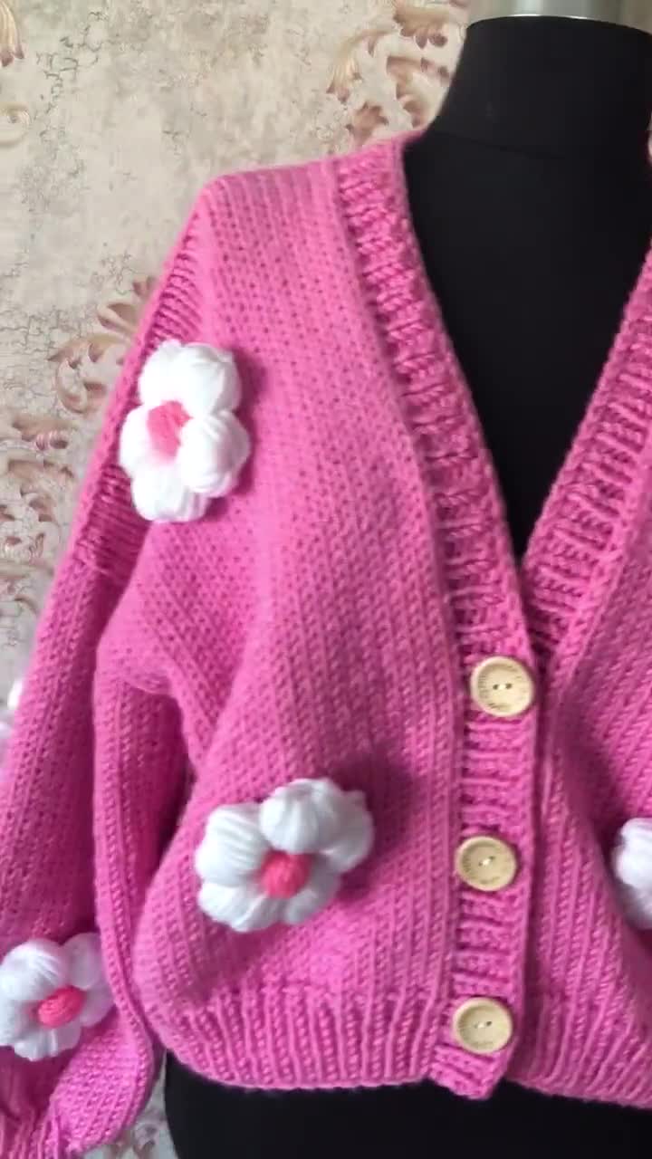 Daisy Jumbo Chunky Sweater for Women, 3D Daisy Pink Knit Jacket, Oversized  Daisy Flowers Pink Cardigan, Christmas Unique Gift for Her - Etsy