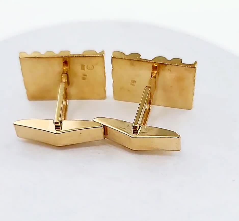 ゴージャスなヴィンテージクラシック1960年代ソリッド14Kイエロー