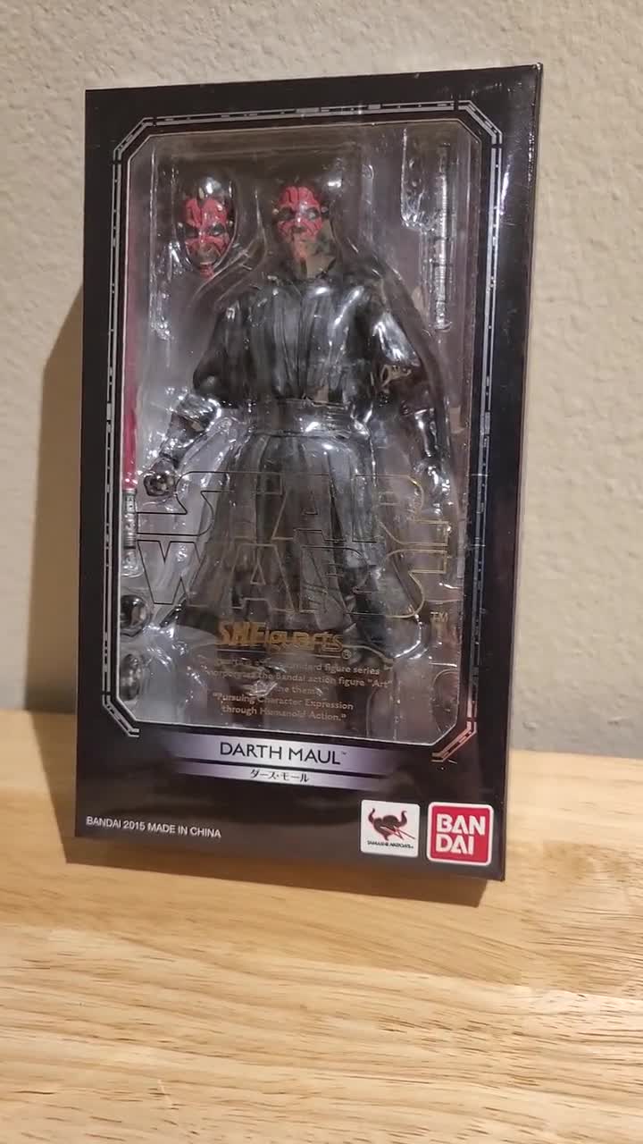 SHFiguarts Darth Maul フィギュア Amazon.com: S.H. Figuarts Darth Mall (Star Wars: The Phantom